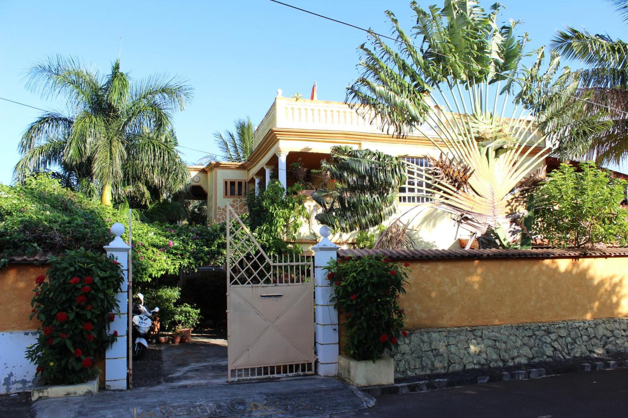 Bed and Breakfast La Reine Creole La Gaulette Exteriér fotografie